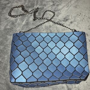 Blue Geometric Chain Strap Shoulder Bag